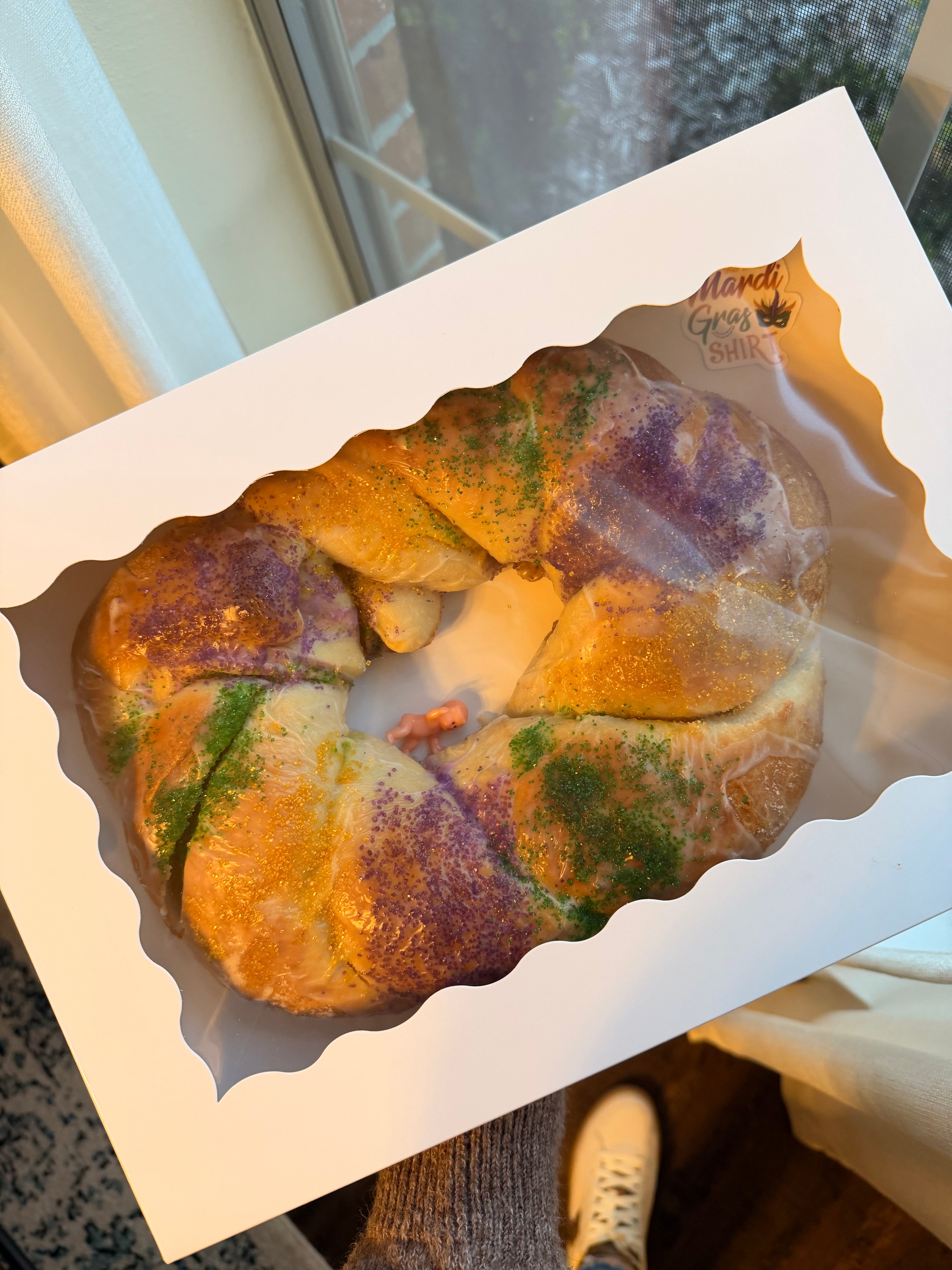 King Cake with Cinnamon Filling